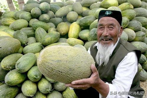 吃哈密瓜意思,夏日消暑美食之旅