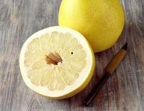 吃瓜不吐柚子皮,揭秘娱乐圈的甜蜜与苦涩