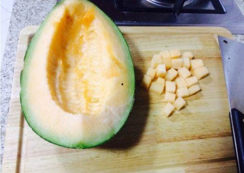 瓜州哈密瓜怎么吃,尽享甜蜜滋味